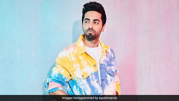 Ayushmann Khurrana Celebrates Filmfare Win With &lsquo;Selfie With A Kulfi&rsquo;