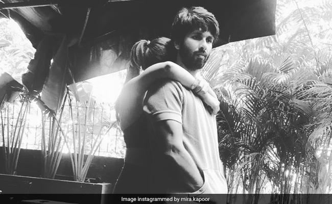 This Pic Of Mira Rajput And Shahid Kapoor Is Pure Love. No Caption Needed
