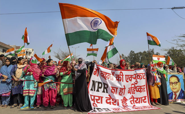 Shaheen Bagh Protesters Marching To Amit Shah's House Turn Back