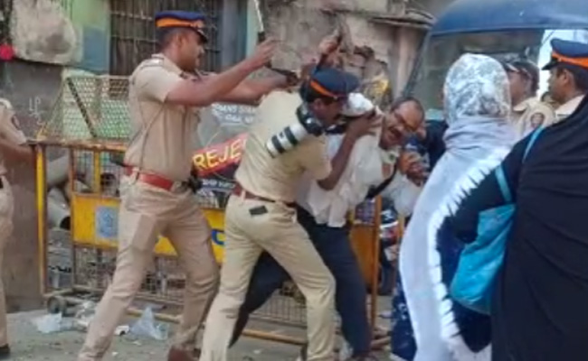 "Appalling": Mumbai Photographer Roughed Up By Cops At Anti-CAA Protest