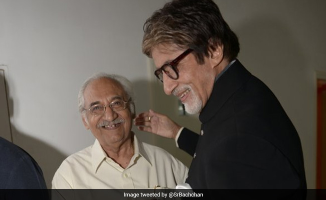 Amitabh Bachchan Posts Tribute To Pandhari Juker: 'My Very First Make-Up Was Done By Him'