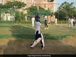 Pulwama Attack में शहीद का बेटा बना 'क्रिकेटर', सहवाग ने फोटो पोस्ट कर लिखा- 'सौभाग्यशाली हूं कि...' Pulwama Attack में शहीद का बेटा बना 'क्रिकेटर', सहवाग ने फोटो पोस्ट कर लिखा- 'सौभाग्यशाली हूं कि...'