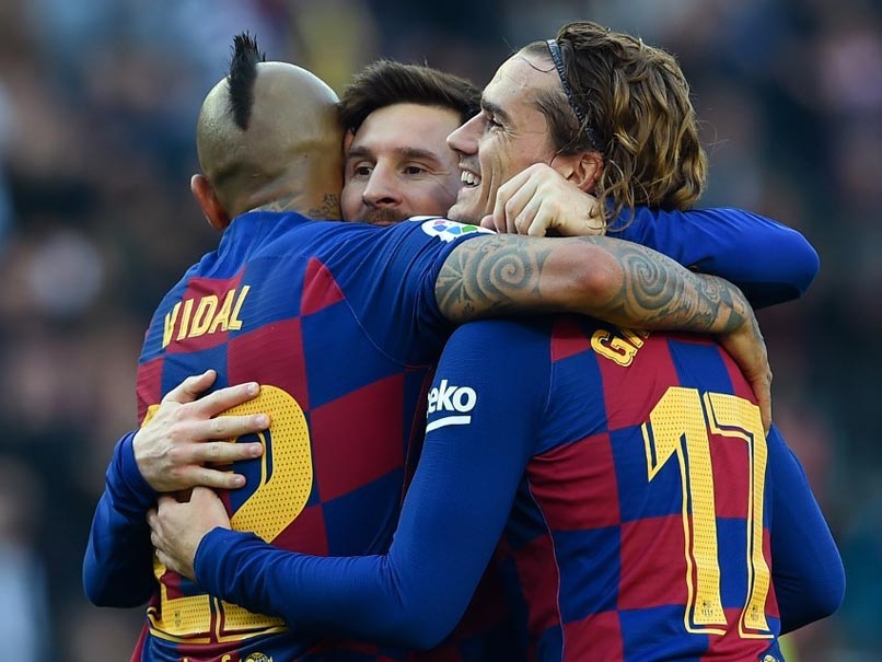 Lionel Messi Scores Four As Barcelona Rout Eibar In La Liga