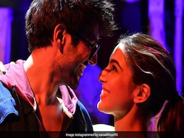 <I>Love Aaj Kal</I> Movie Review: Sara Ali Khan Keeps You Glued, Kartik Aaryan Is Erratic But Earnest <I>Love Aaj Kal</I> Movie Review: Sara Ali Khan Keeps You Glued, Kartik Aaryan Is Erratic But Earnest