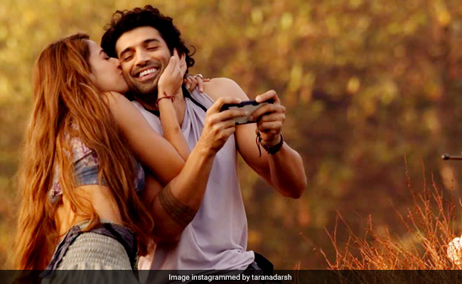 <I>Malang</i> Box Office Collection Day 6: Aditya Roy Kapur's Film 'Maintains Firm Grip,' Collects Rs 36 Crore