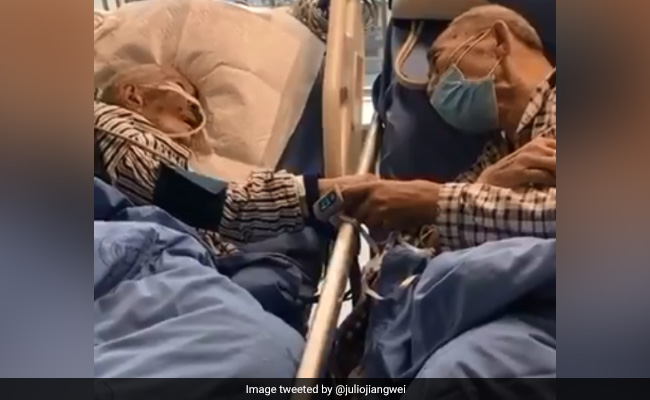 In Heartbreaking Video, Elderly Coronavirus Patients Say Goodbye At Hospital