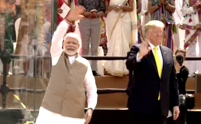 At Mega "<i>Namaste</i> Trump" Event, PM Recalls "Howdy, Modi", Welcomes Trumps