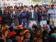 बॉलीवुड एक्टर ने किया ट्वीट, लिखा- 'सभी हिंदू-मुस्लिम, सीएए, एनआरसी में व्यस्त है उधर भारत का कर्ज बढ़कर...'