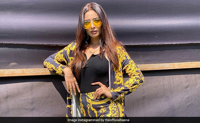 मलाइका अरोड़ा की हमशक्ल पहुंच गई पारस छाबड़ा के स्वयंवर में पूछा ऐसा सवाल उड़ गए होश- देखें Video