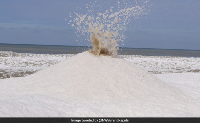 Ice Volcanoes Erupt On Lake Michigan. Why You Shouldn't Go Near One