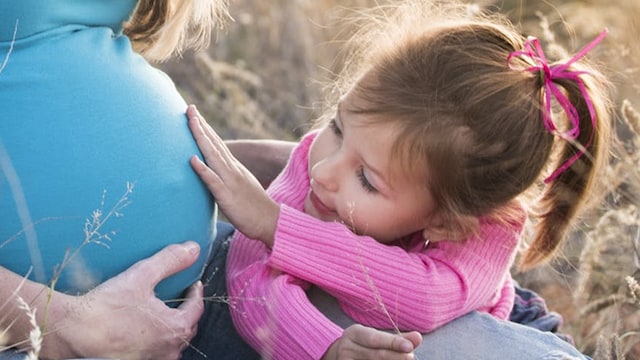 International Midwives Day 2020: This day recognises the work of midwives for a mother and her newborn