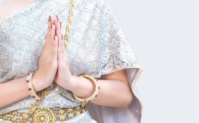 Mahashivratri 2020: Add Dazzle To Your Festive Looks With These Jewellery Sets