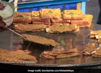 12 Best Street Food Places In Old Delhi 12 Best Street Food Places In Old Delhi