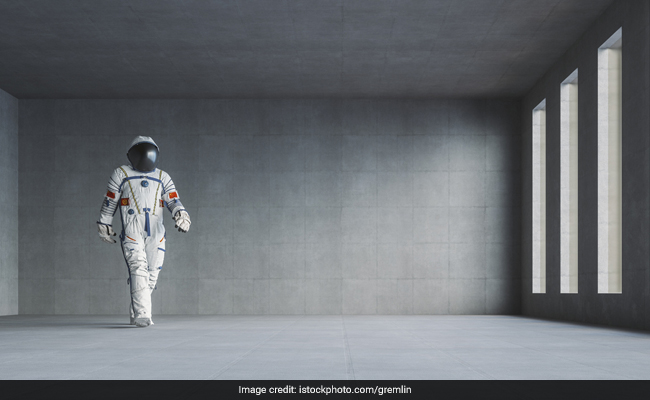 4 Indian Air Force Pilots Begin Training For Spaceflight In Russia