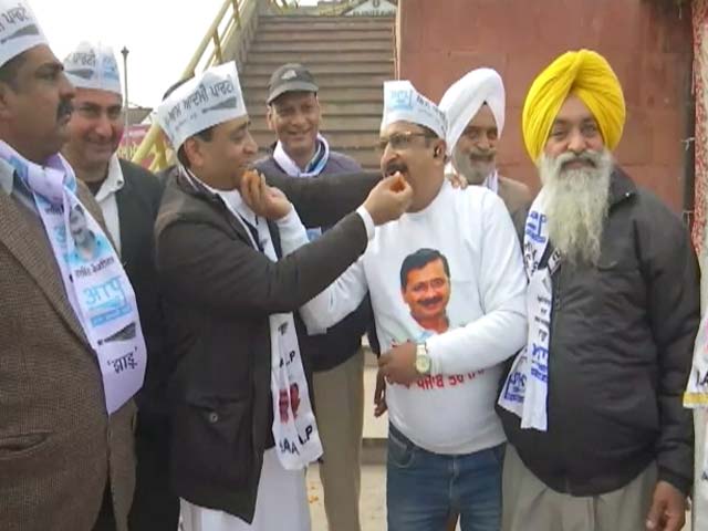 Arvind Kejriwal's Gold Rush -- 62 Of 70 Seats In Delhi