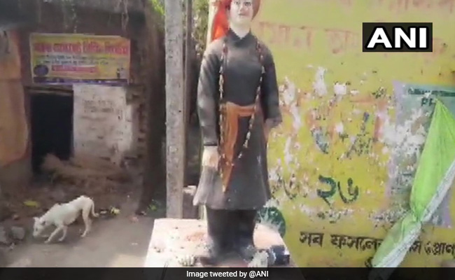 Swami Vivekananda's Statue Vandalised in Murshidabad District of Bengal