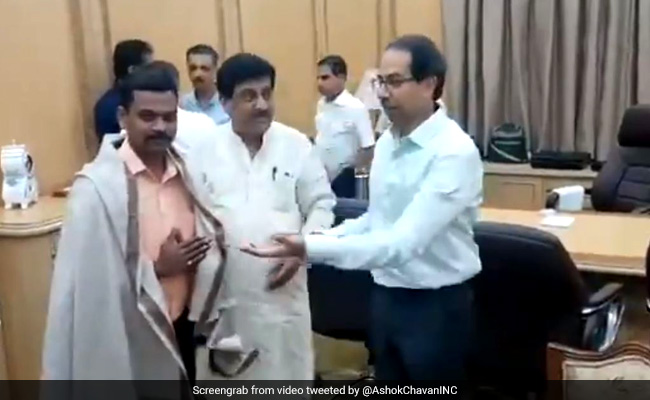Man Who Saved Tricolour From Fire Felicitated By Uddhav Thackeray