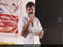 Man Alleges He Was Thrashed In Front Of Maharashtra Minister, Case Filed Man Alleges He Was Thrashed In Front Of Maharashtra Minister, Case Filed