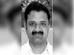 31 साल बाद रिहा होगा राजीव गांधी का हत्यारा ए.जी. पेरारीवलन, SC ने कहा - राज्य कैबिनेट का फैसला राज्यपाल पर बाध्यकारी 31 साल बाद रिहा होगा राजीव गांधी का हत्यारा ए.जी. पेरारीवलन, SC ने कहा - राज्य कैबिनेट का फैसला राज्यपाल पर बाध्यकारी