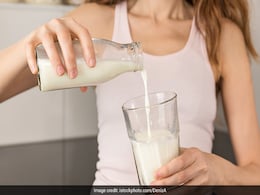Consumption Of Milk Has Been Linked To Breast Cancer Risk, But It May Be Too Soon To Worry- Nutritionists Explain Why Consumption Of Milk Has Been Linked To Breast Cancer Risk, But It May Be Too Soon To Worry- Nutritionists Explain Why