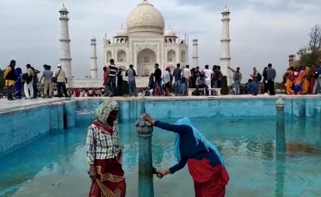 इस तारीख को दोपहर 12 बजे के बाद आम लोग नहीं कर पाएंगे ताजमहल का दीदार, जानें वजह...