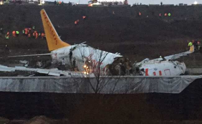 3 Dead After Turkish Plane Skids Off Runway, Splits Into Pieces