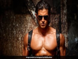 Dabboo Ratnani's 2020 Calendar: Ab-Tastic Hrithik Roshan's Caption Has ROFL Silsila Twist Dabboo Ratnani's 2020 Calendar: Ab-Tastic Hrithik Roshan's Caption Has ROFL Silsila Twist