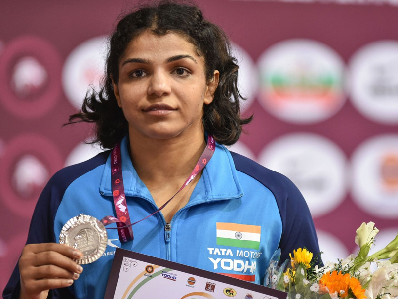 Asian Wrestling Championship: Silver For Sakshi Malik, Vinesh Phogat Gets Bronze