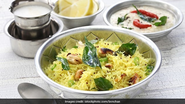 Breakfast: A healthy, homemade breakfast prevents binge eating and overeating later in the day