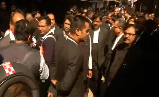 Explosion At Lucknow Court, 2 Lawyers Injured, Crude Bombs Recovered