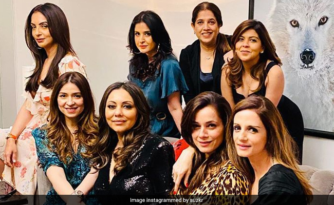 Nothing To See Here, Just  Pics Of Sussanne, Gauri Khan And Their "Wolf Pack"