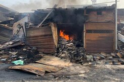Tyre Market In Delhi Set On Fire Amid CAA Clashes Tyre Market In Delhi Set On Fire Amid CAA Clashes