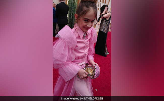 Oscars 2020: Julia Butters, All Of 10, Packed A Turkey Sandwich In Her Purse