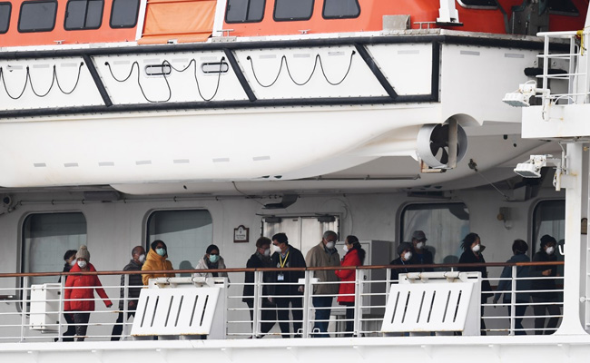 40 Americans On Japan Ship Infected With Coronavirus As Others Fly Home