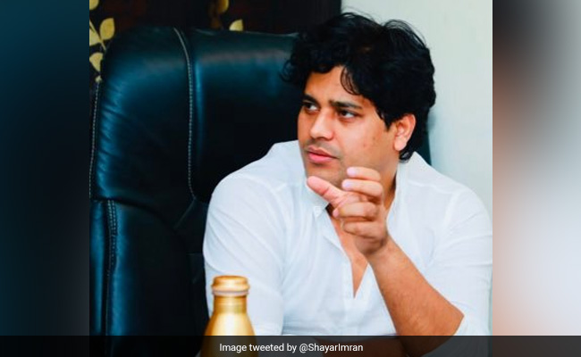 'शायर इमरान प्रतापगढ़ी के खिलाफ दर्ज हुआ केस, कहा था 'हैदराबाद में शाहीन बाग क्यों नहीं'