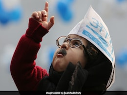 "Suit Up, Junior": AAP Invites "Baby Mufflerman" To Arvind Kejriwal Oath "Suit Up, Junior": AAP Invites "Baby Mufflerman" To Arvind Kejriwal Oath