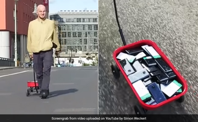 How An Artist Used Smartphones To Fake A Traffic Jam On Google Maps