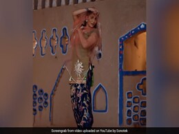 सपना चौधरी का 'इश्क का लाड़ा' सॉन्ग हुआ रिलीज, देसी क्वीन ने दिखाया दमदार अंदाज...देखें Video सपना चौधरी का 'इश्क का लाड़ा' सॉन्ग हुआ रिलीज, देसी क्वीन ने दिखाया दमदार अंदाज...देखें Video