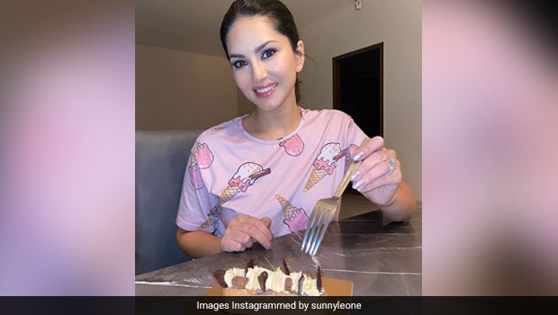 Sunny Leone Celebrates Her Award Win With This Chocolatey Delight