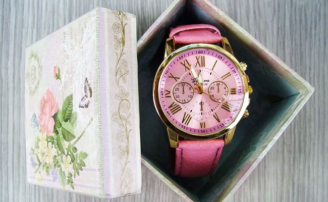 Valentine's Day 2020: 9 Trendy Watches To Steal Her Heart