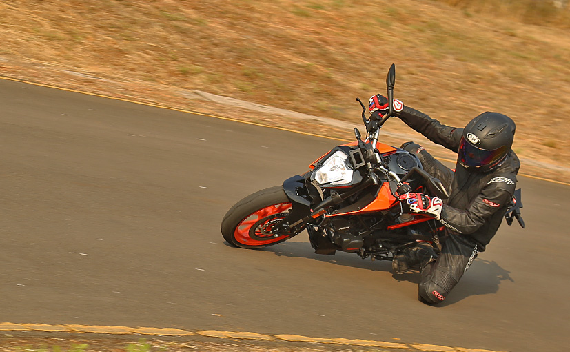 2020 KTM 200 Duke First Ride Review