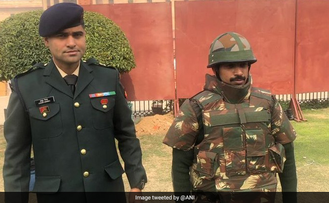 Indian Army Major Develops World's 1st Bulletproof Helmet Against AK-47 Bullets