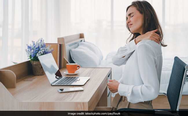 Sitting For Long Hours Daily Causes Long-Term Effects; Heres How To Prevent It