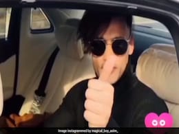 आसिम रियाज को कार में बैठा देख सेल्फी लेने आए फैंस तो बिग बॉस कंटेस्टेंट ने यूं दिया रिएक्शन- देखें Video आसिम रियाज को कार में बैठा देख सेल्फी लेने आए फैंस तो बिग बॉस कंटेस्टेंट ने यूं दिया रिएक्शन- देखें Video