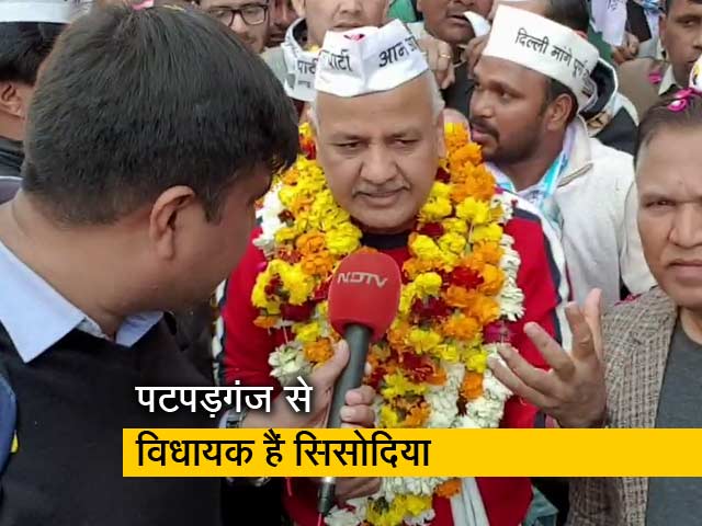 चुनाव प्रचार के आखिरी दिन मनीष सिसोदिया ने की पदयात्रा, जताया जीत का भरोसा