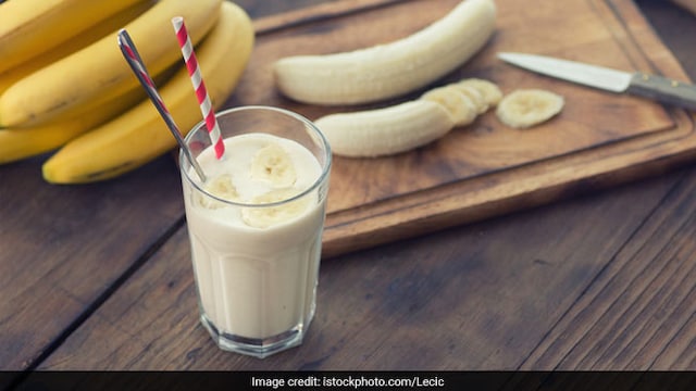 Many eat banana with milk for breakfast
