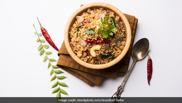 Breakfast Recipe: Bored With Upma? Try This <i>Namkeen Sooji</i> Instead