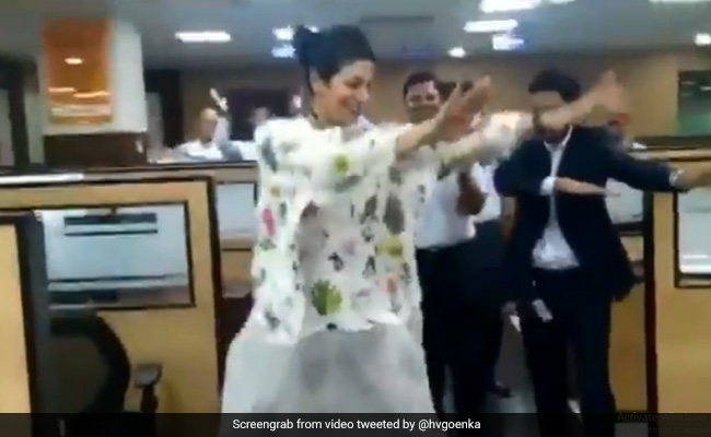 Video Of Welspun CEO Dancing With Employees In Office Earns Praise