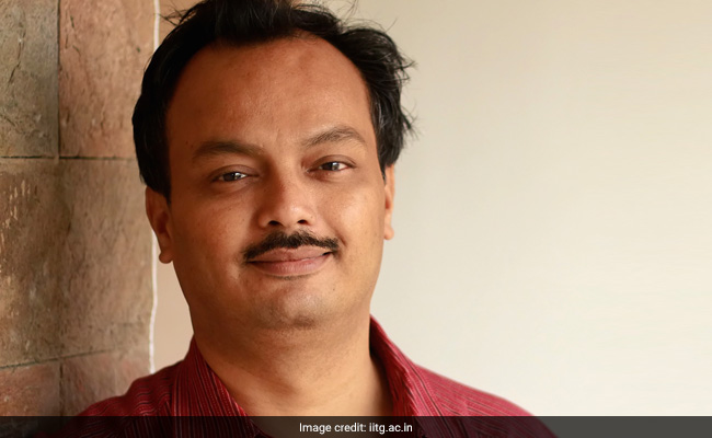 IIT Guwahati Professor Arupjyoti Saikia Questioned In Maoism Case For Second Day