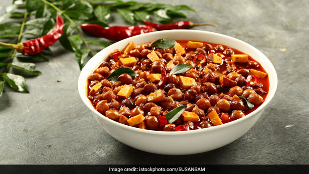 High-Protein Breakfast: How To Make Kerala-Style Kadala Curry At Home (Recipe Inside)